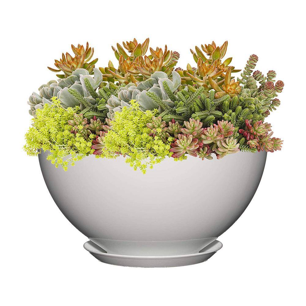 Stark White Resin Oval Indoor/Outdoor Planter with Drainage