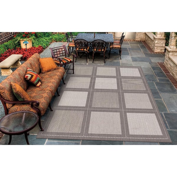 Recife Summit Grey-White 9 ft. x 9 ft. Round Indoor/Outdoor Area Rug