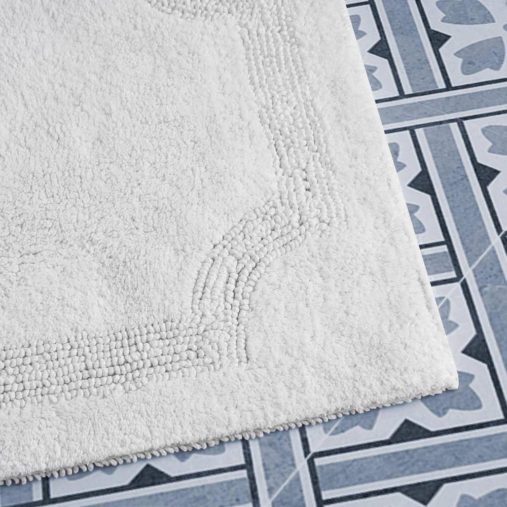 White Cotton Reversible 2-Piece Bath Rug Set