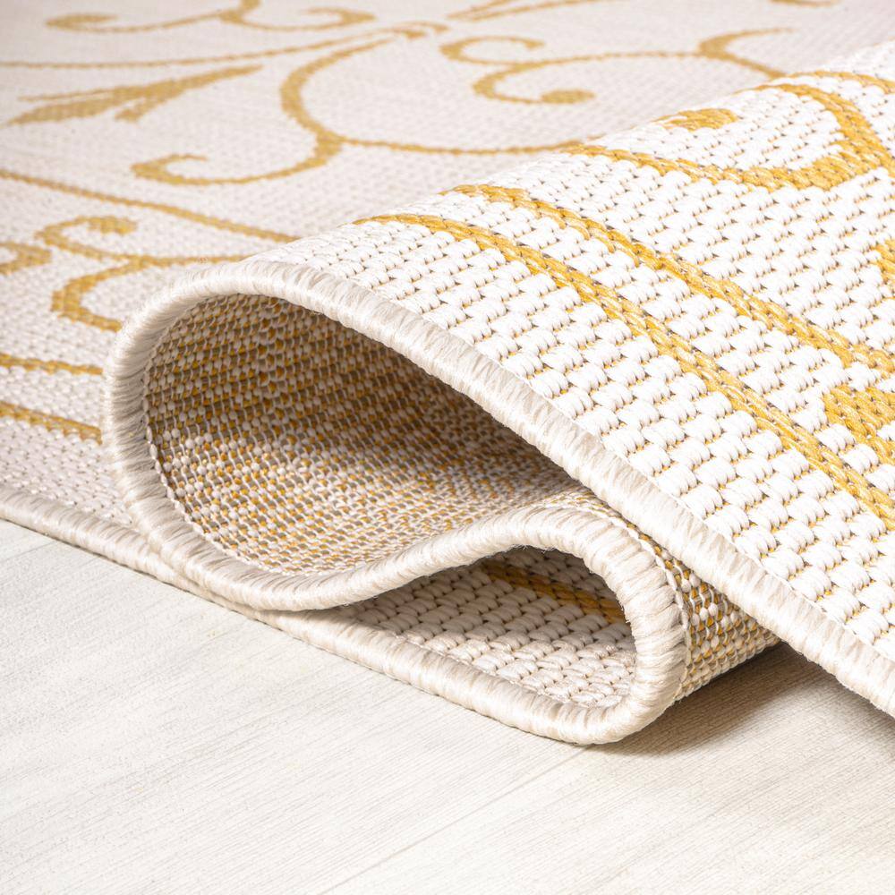 Charleston Vintage Cream/Yellow Square Synthetic Area Rug 5'