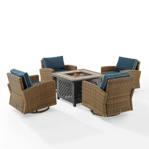 CROSLEY FURNITURE Bradenton Weathered Brown 5-Piece Wicker Patio Fire Pit Set with Navy Cushions