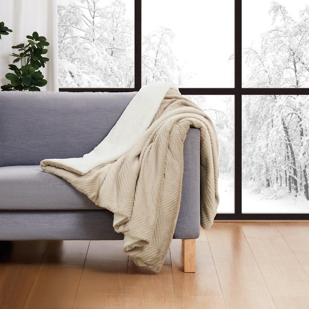 Beige Chevron Sherpa Faux Fur Reversible Throw Blanket 50x70