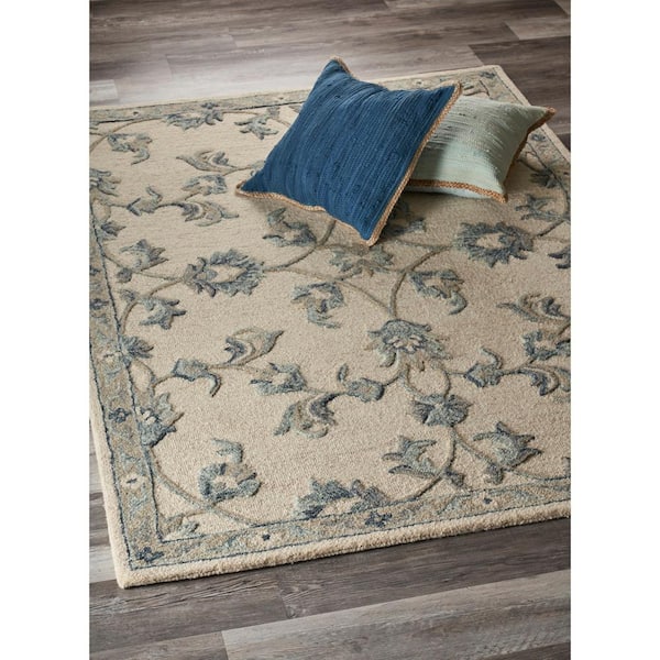 Rory Classic Ivory/Blue 7 ft. x 9 ft. Mirroring Floral Bloom Area Rug