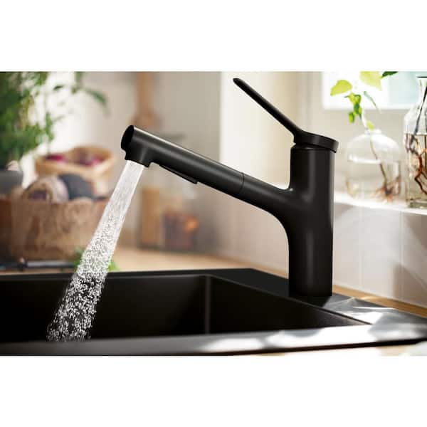 Hansgrohe Zesis Pull Out Sprayer Kitchen Faucet in Matte Black