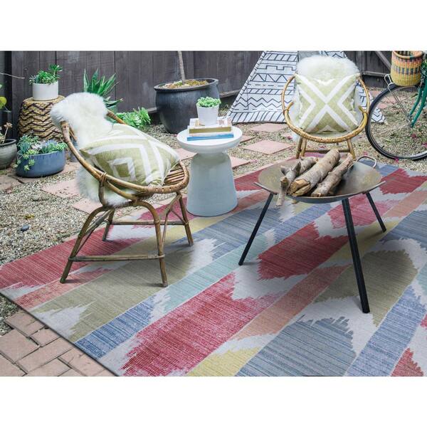 Pink Christopher Knight Home CK-9L091 Casandra Medallion Indoor/Outdoor Area Rug 9ft 10in X 12ft 10in Sand 