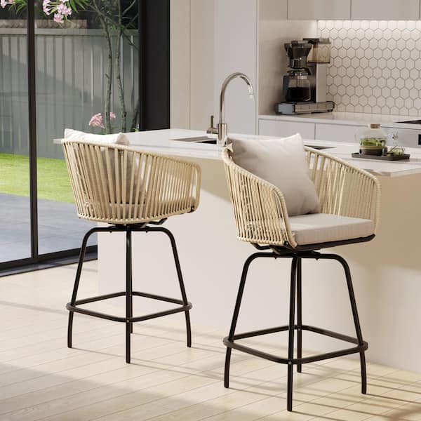 YIYEKE Swivel Wicker Outdoor Bar Stool Patio Set with Beige Cushions (Set of 2)
