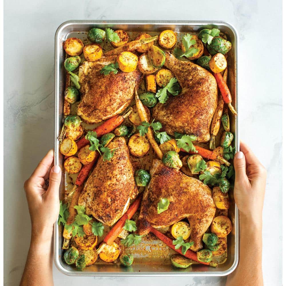 Nordic Ware Aluminum 18" Half Baking Sheet with Lid