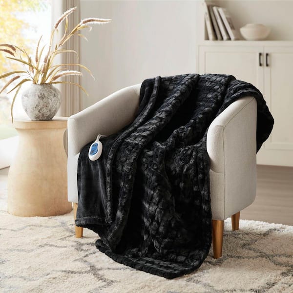 Beautyrest Marselle Black Polyester 50 x 70 in. Electric Throw Blanket