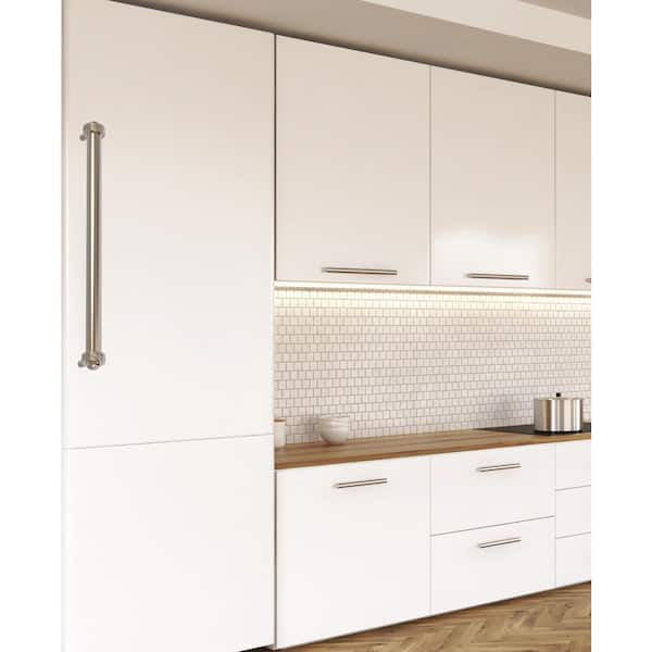 18 in. Center-to-Center Refrigerator Pull in Matte Black