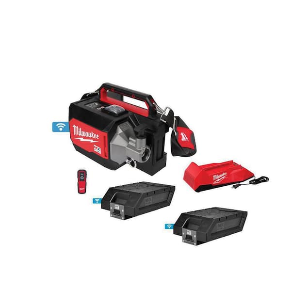 Milwaukee MX FUEL Lithium-Ion Cordless Briefcase Concrete Vibrator Kit with (2) Batteries and Charger