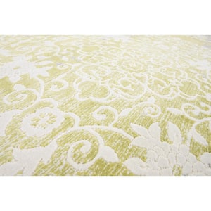 New Classical Olwen Light Green 8' 0 x 10' 0 Area Rug