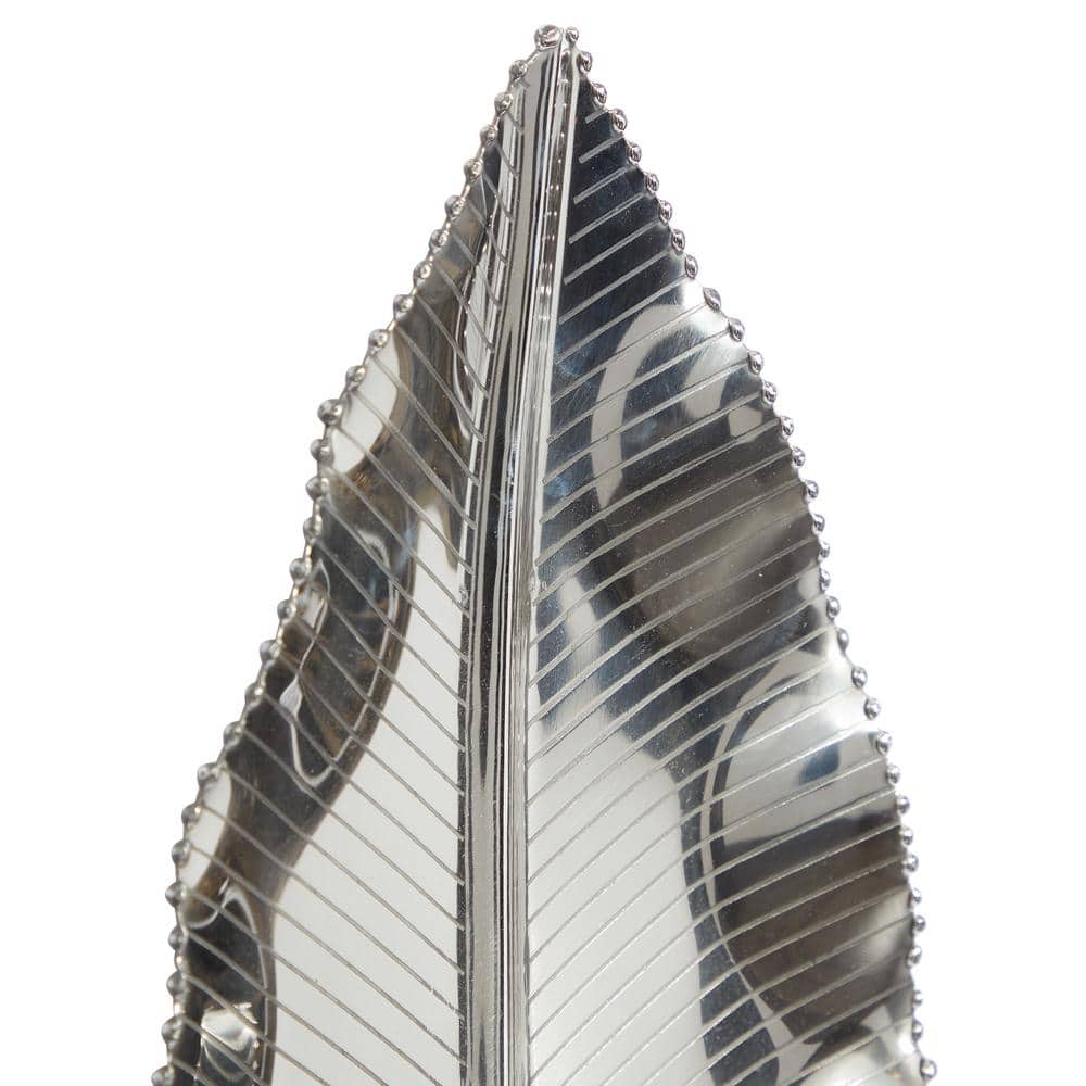 Elegant Silver Leaf-Shaped Stainless Steel Wall Sconce
