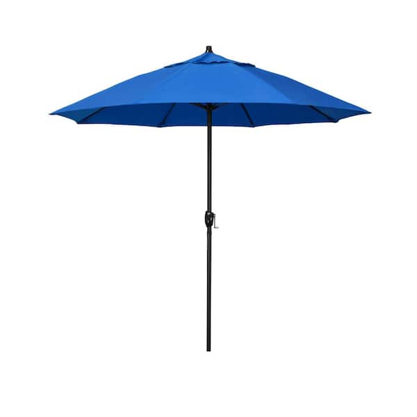 California Umbrella 7.5 ft. Bronze Aluminum Market Patio Umbrella with Fiberglass Ribs and Auto Tilt in Royal Blue Olefin