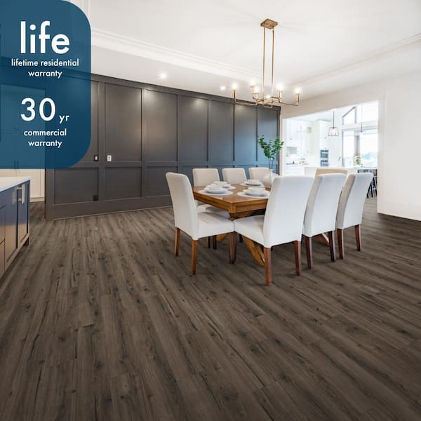 Lifeproof Gilmer Ridge Oak Waterproof Hybrid Resilient Flooring, 21.2 sq. ft./case