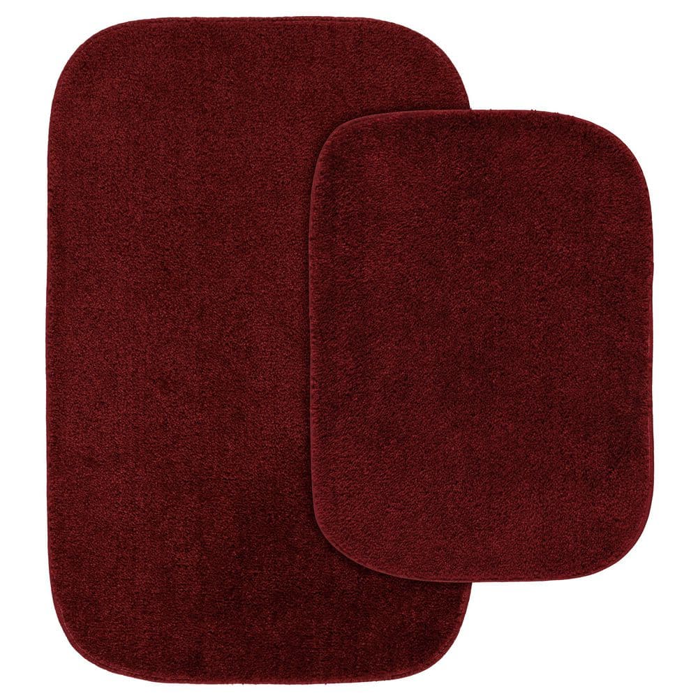 Traditional Chili Pepper Red Nylon 2-Piece Bath Rug Set