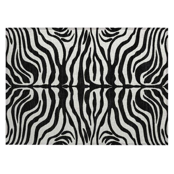 Chantille Machine Washable Indoor/Outdoor Abstract ACN1042 Black 1 ft. 8 in. x 2 ft. 6 in. Area Rug