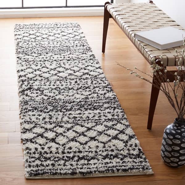 Arizona Shag 2 ft. x 16 ft. Ivory/Black Geometric Lodge Runner Rug
