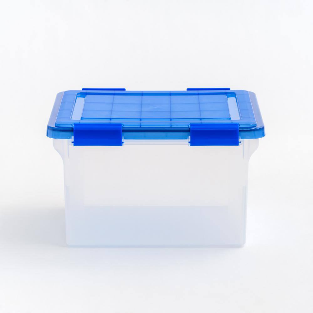 32 Qt Clear Plastic Stackable Lidded Storage Box
