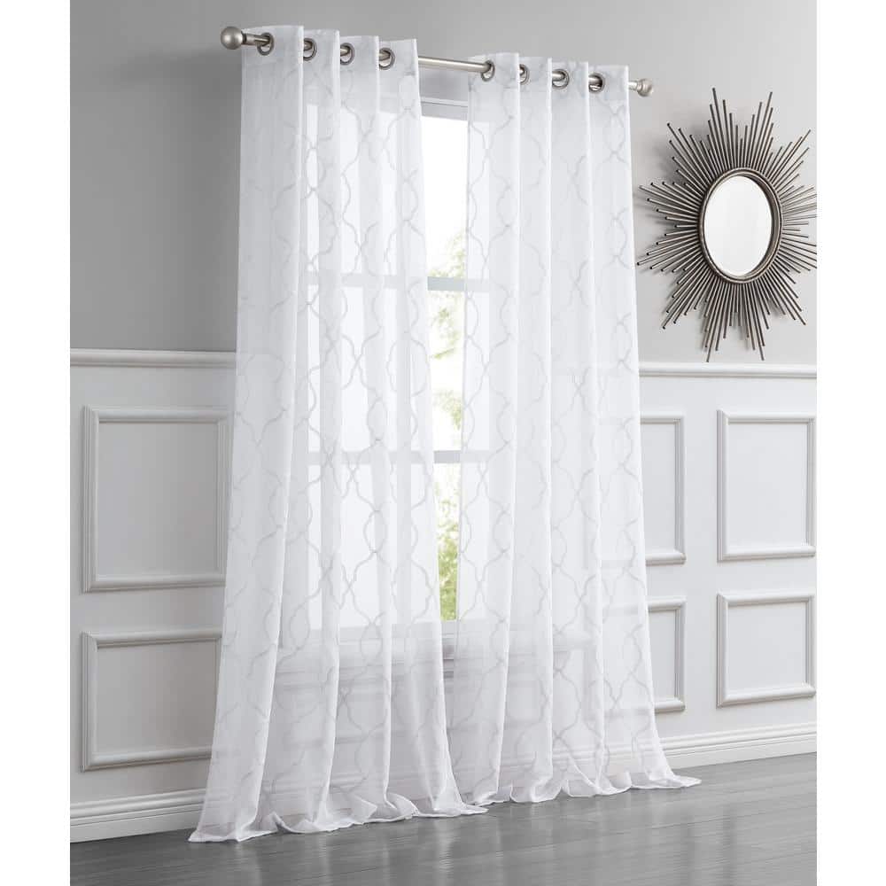 Springfield Contemporary 3D Embroidered Designed With Lurex 54 x 84 Si