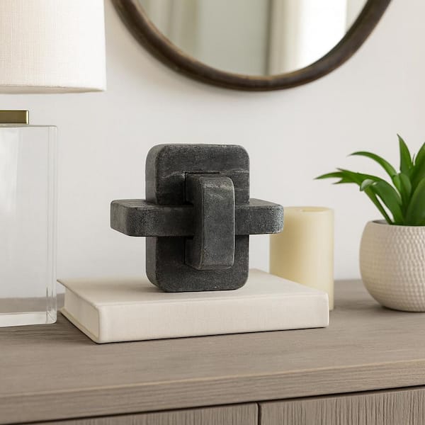 Liv & Skye 5 in. x 5 in. Black Stone Interlocking Geometric Shape Knot