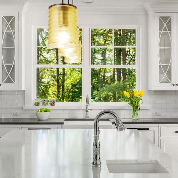 River of Goods Vincent 40-Watt 1-Light Amber and Gold Drum Pendant Light with Hand-Blown Textured Glass Shade