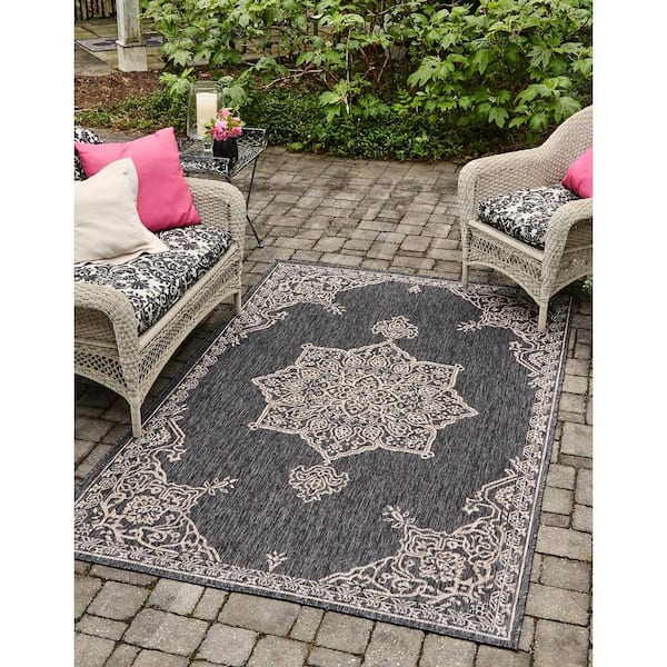 Charcoal Gray Antique 7 ft. x 10 ft. Indoor/Outdoor Area Rug