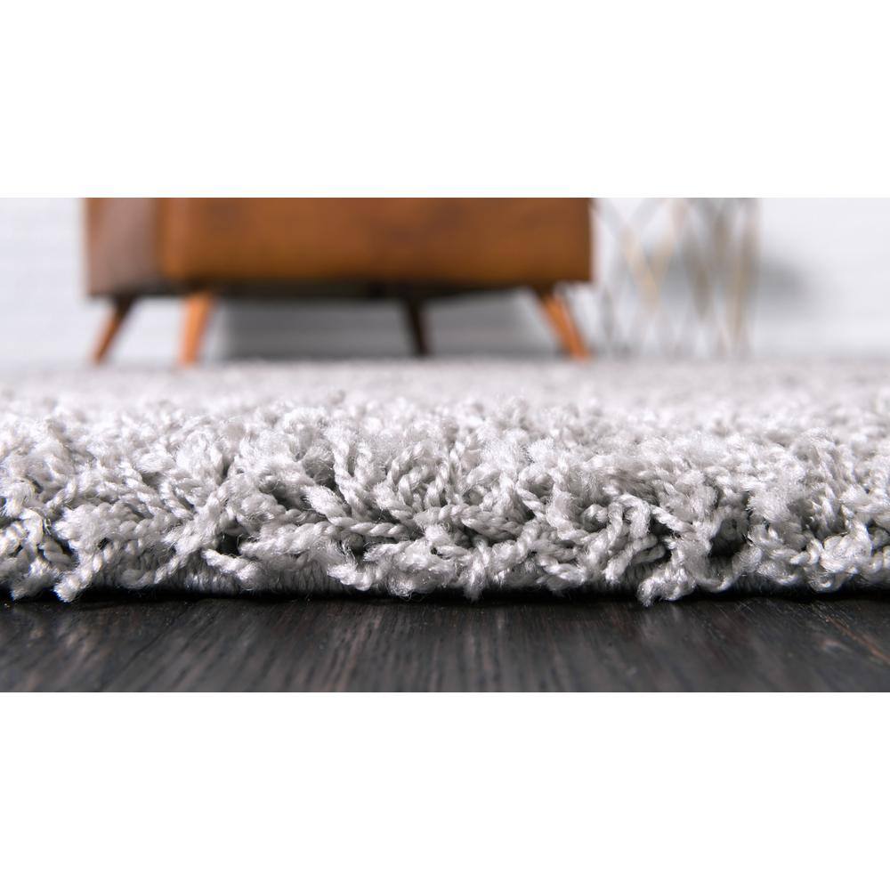 Cloud Gray Solid Shag 4' x 6' Easy Care Area Rug