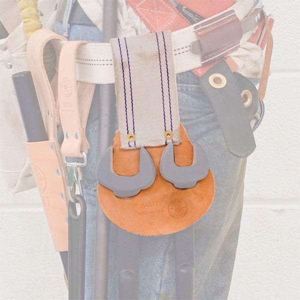 Spud Wrench Holder, Tunnel Connection