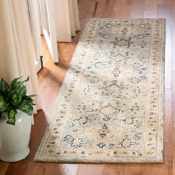 Aspen Moss/Ivory 2 ft. x 7 ft. Border Runner Rug