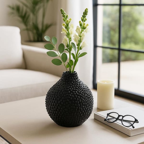 Liv & Skye 8 in. Black Ceramic Glossy Spiked Decorative Vase 12068