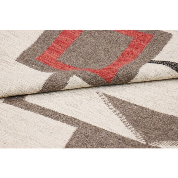 Tuscany Ivory/Grey 8 ft. x 10 ft. Geomatric Area Rug