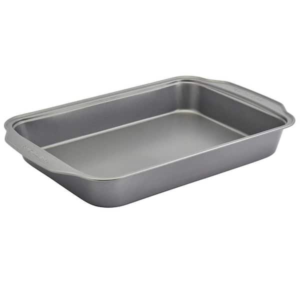 Jumbo Muffin Pan, 18 x 13, 12 Cups, Aluminum, Focus Foodservice