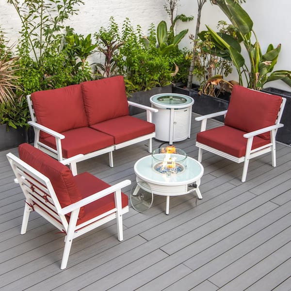 Leisuremod Walbrooke White 5-Piece Aluminum Round Patio Fire Pit Set with Red Cushions, Slats Design and Tank Holder