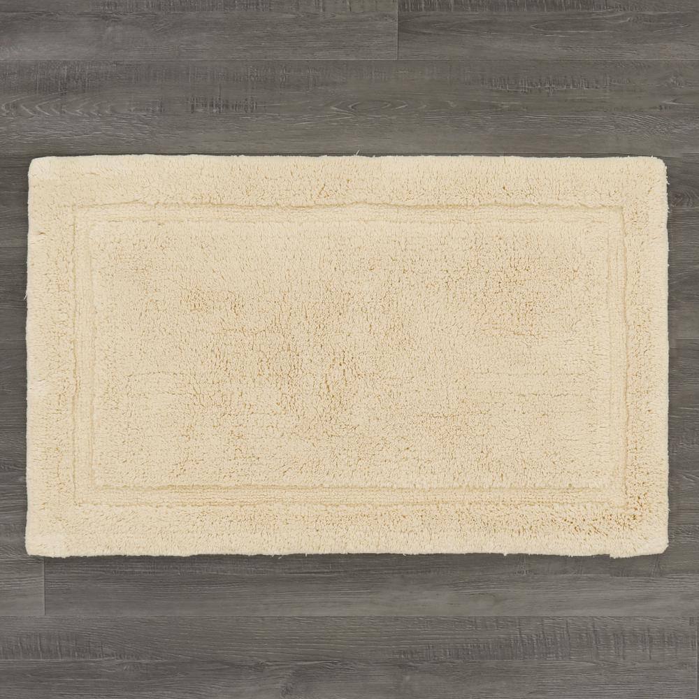 Ivory Cotton Plush Non-Slip Bath Mat 20" x 32"