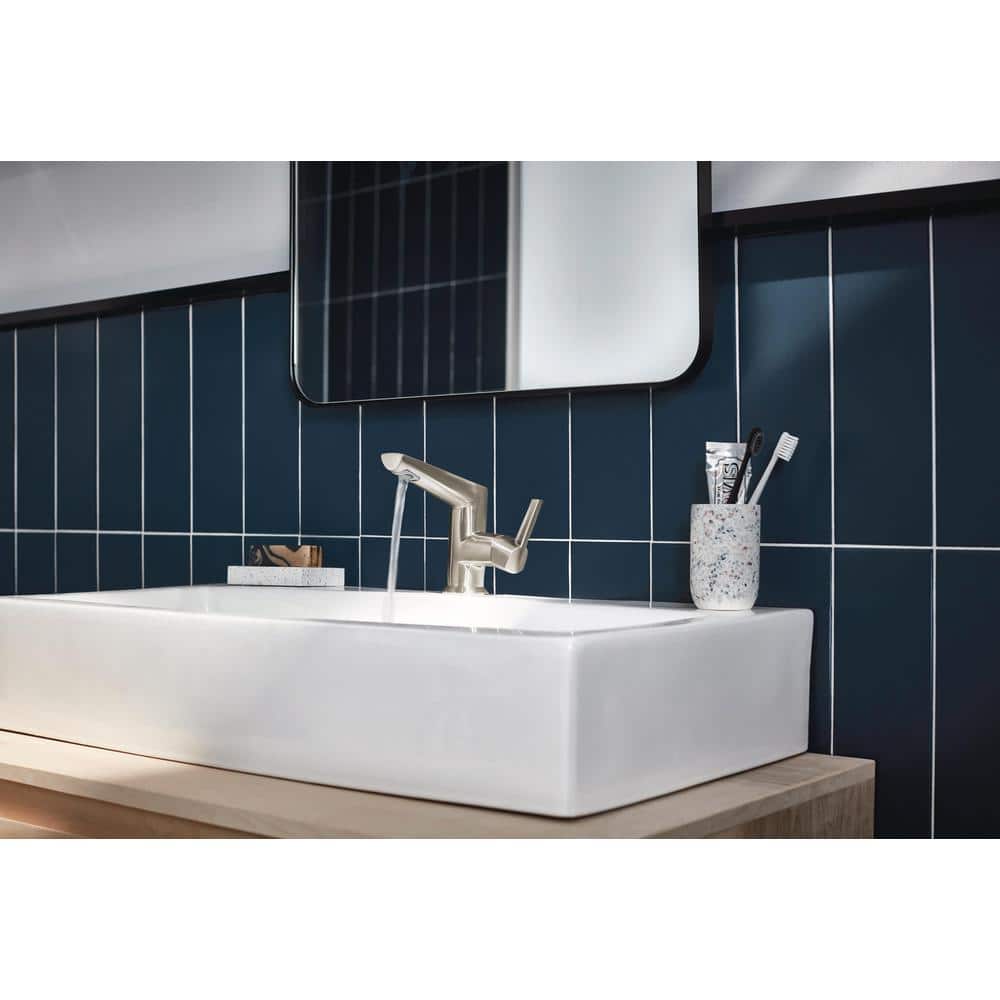 Delta Galeon Contemporary Single Hole Bathroom Faucet, Lumicoat Stainless