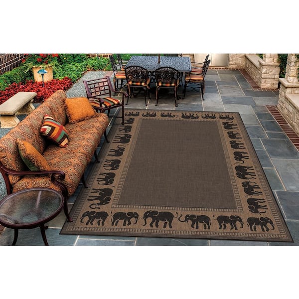 Recife Elephant Cocoa-Black 9 ft. x 9 ft. Round Indoor/Outdoor Area Rug