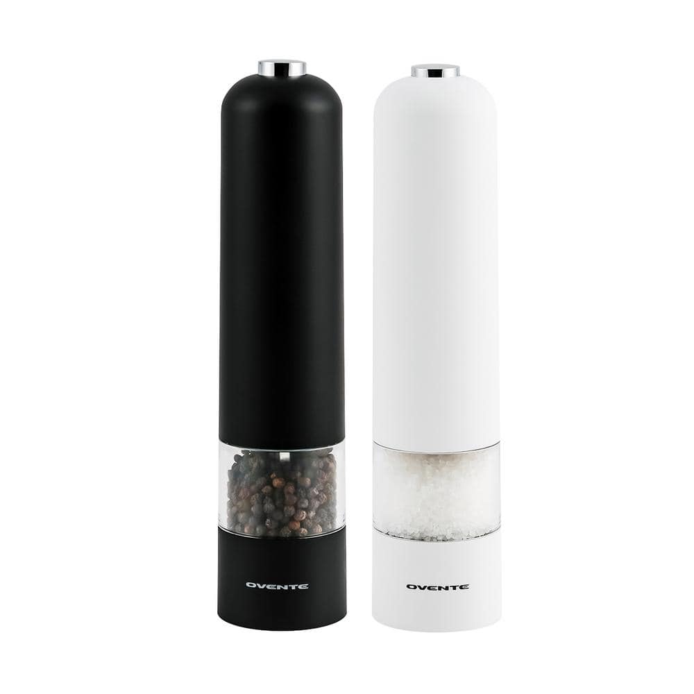 https://images.thdstatic.com/productImages/6cf42ca0-2bf1-4190-aebc-00f799e63f62/svn/black-and-white-ovente-salt-pepper-mills-spd102bw-64_1000.jpg