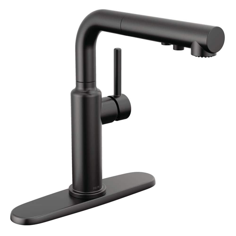 Daneri Matte Black Pull-Out Kitchen Faucet with Magnetic Docking