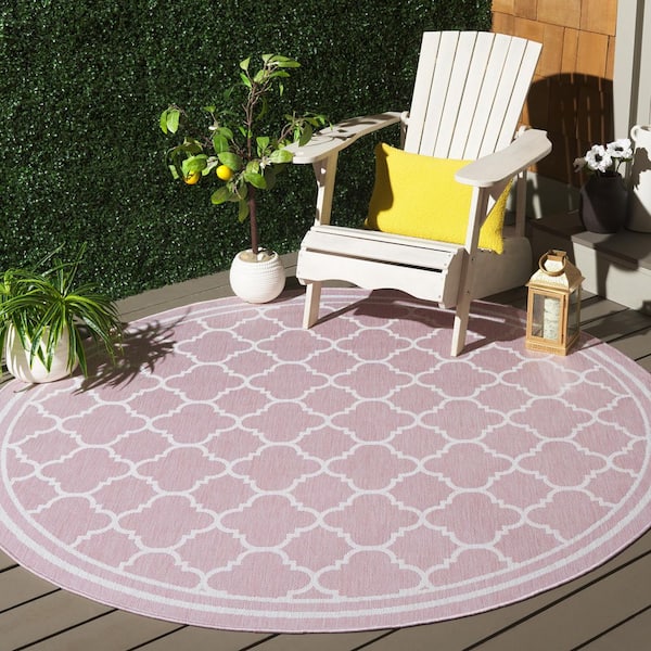 Courtyard Pink/Beige 7 ft. x 7 ft. Border Quatrefoil Indoor/Outdoor Round Area Rug