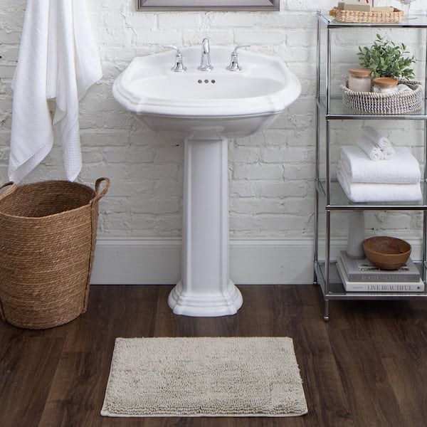Classic ll Silver 21 in. x 34 in. Cotton Bath Mat