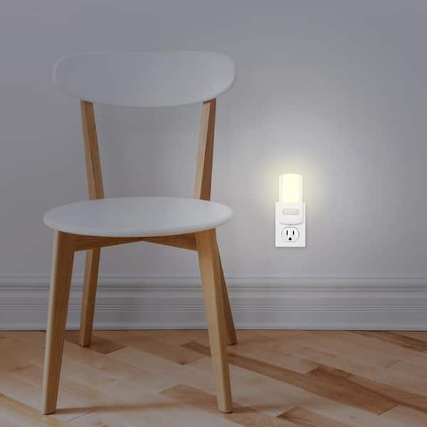 hampton bay led slim profile night light with motion sensor