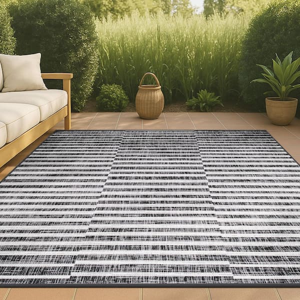 Sukie Black/Ivory 8 ft. x 10 ft. Modern Offset Stripe Indoor/Outdoor Area Rug