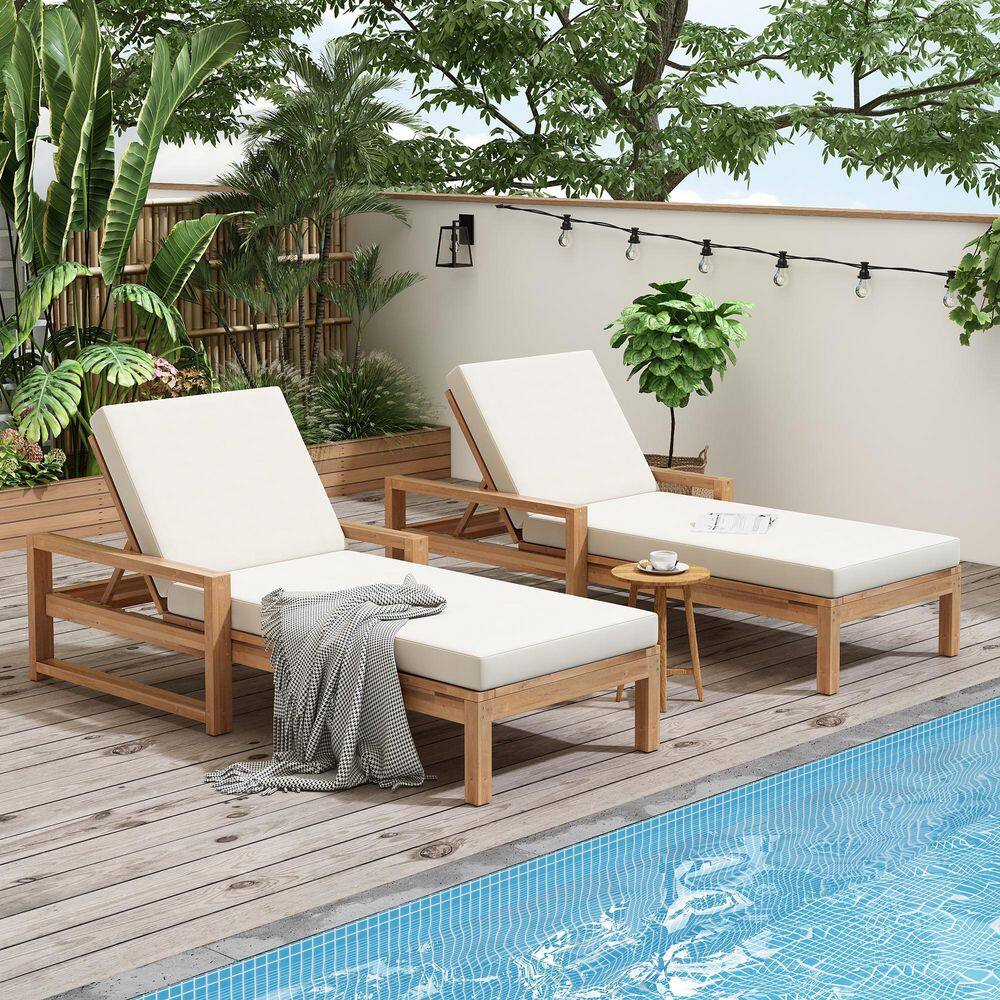 Light Teak Acacia Wood Outdoor Lounge Chair with Beige Cushion, Pool Lounge