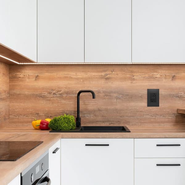 adorne 15 Amp Tamper-Resistant Duplex Outlet with Ultra-Fast 6A PLUS 30W Power Delivery USB Type-C/C, Graphite