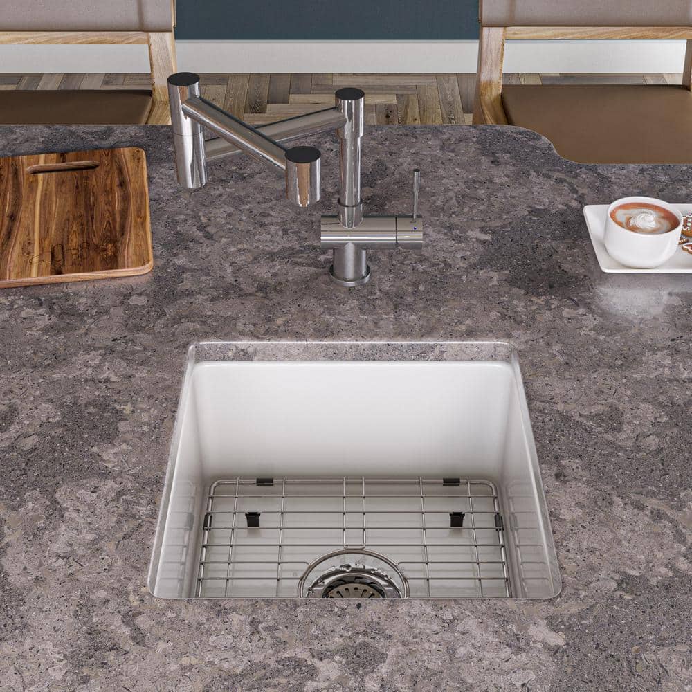 18'' L Undermount Single Bowl Fireclay Kitchen Sink