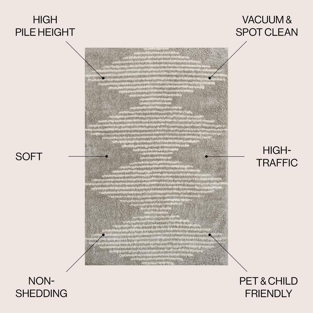 Gray and Ivory Diamond Stripe Geometric Shag Area Rug 4' x 6'