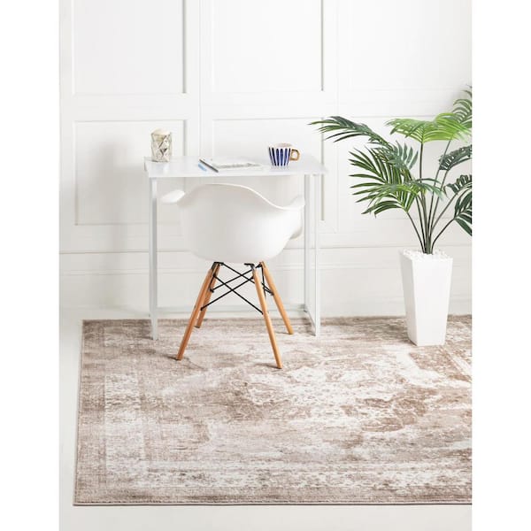 Sofia Salle Garnier Beige 3 ft. 3 in. x 3 ft. 3 in. Area Rug