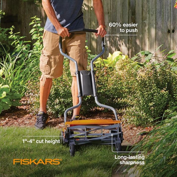 Reviews for Fiskars StaySharp 18 in. Cut Manual Push Non Electric Walk  Behind Reel Mower