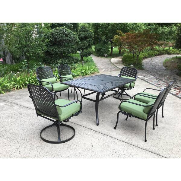 Patio Dining Set With Cushions Off 56, Moda 5 Piece Patio Wicker Round Dining Table Set With Cushions