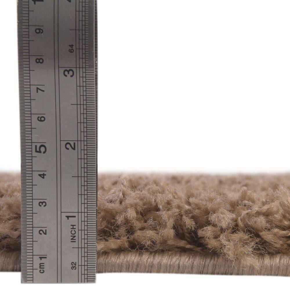 Sandy Brown 8' x 10' Reversible Shag Area Rug